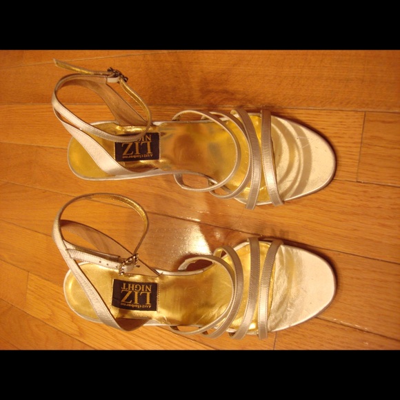 Liz Claiborne Metallic Silver Strappy Sandals - Picture 2 of 8